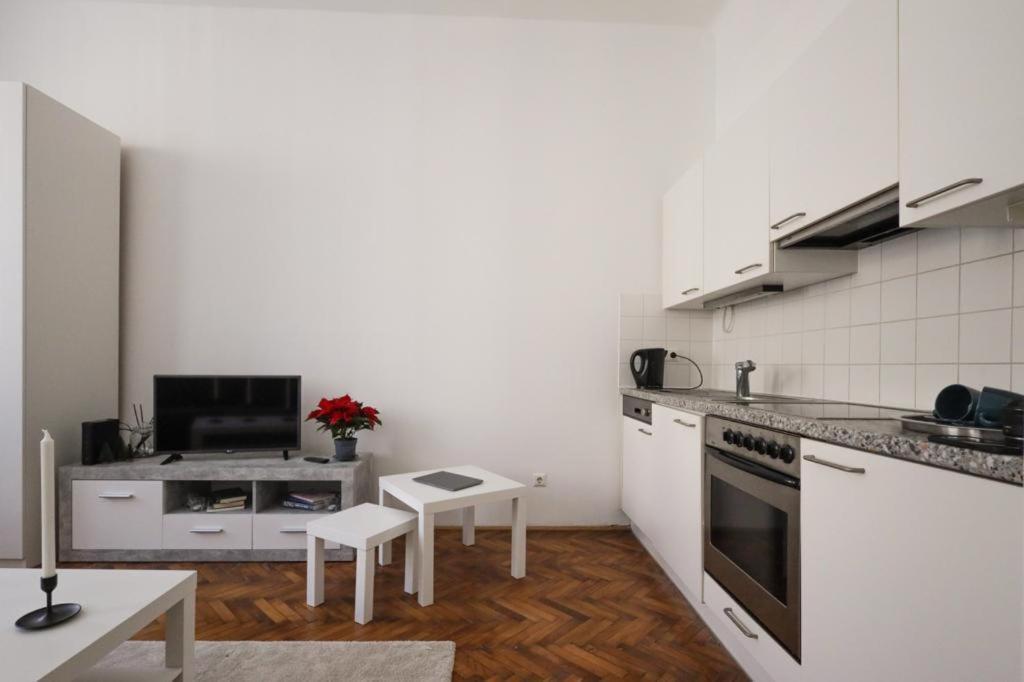 فيينا Apartment 10-Next Metro U3 المظهر الخارجي الصورة